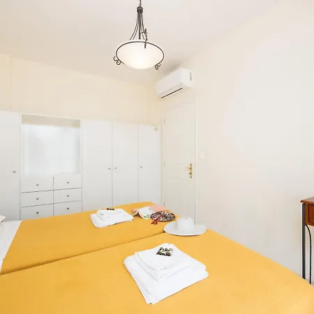 Skala Yellow Villa
