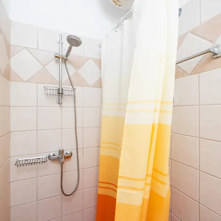 Skala Yellow וילה