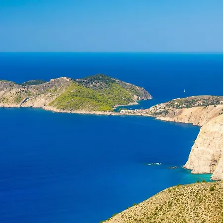 Skala Yellow Villa *